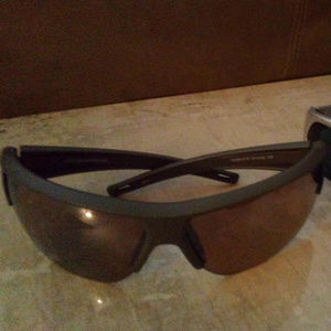 Sunglasses - Brown Tint